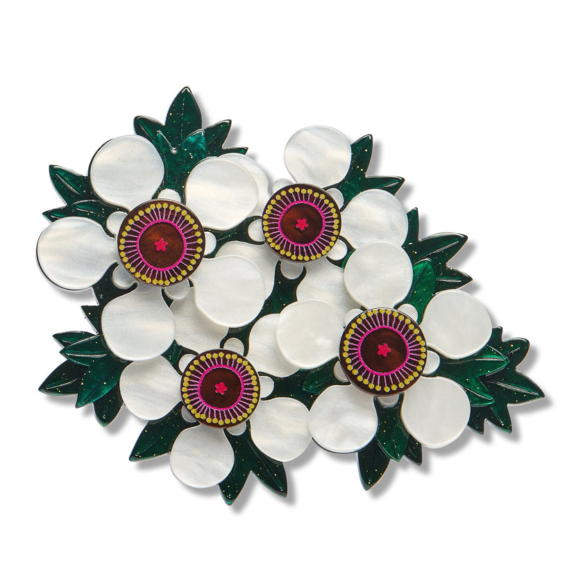 Erstwilder Manuka Brooch